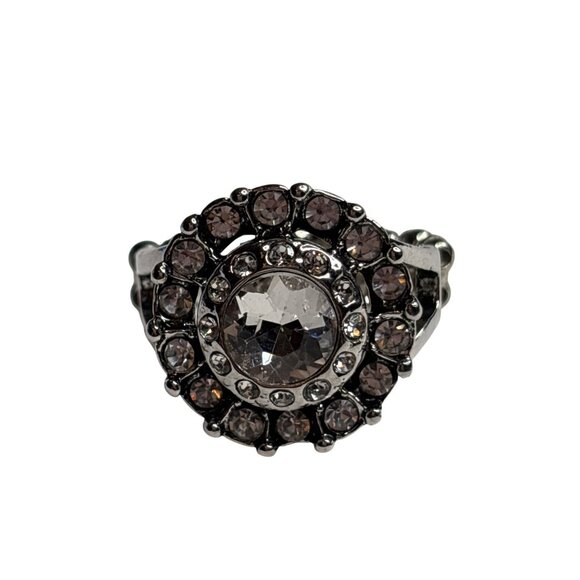 Silvertone Clear Rhinestone Cocktail Ring Adjustable Stretchy - Picture 1 of 3